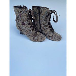 Mudd Aniston booties size 8M women’s Pre-owned